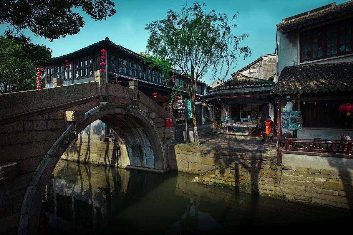 天水407医院哪里有免费的停车场啊？游戏画面